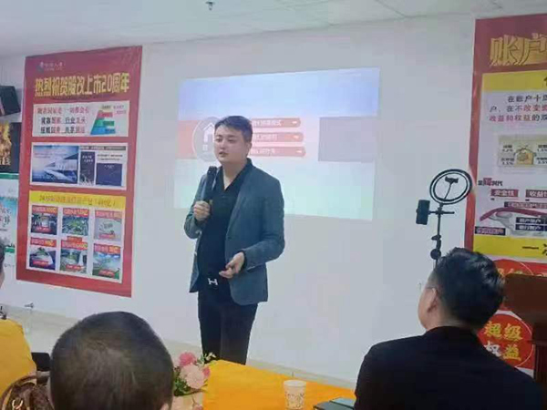 “龙腾315首战开门红”活动现场