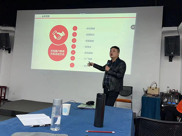 “龙腾315首战开门红”活动现场